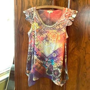 Colorful cap-sleeved top.